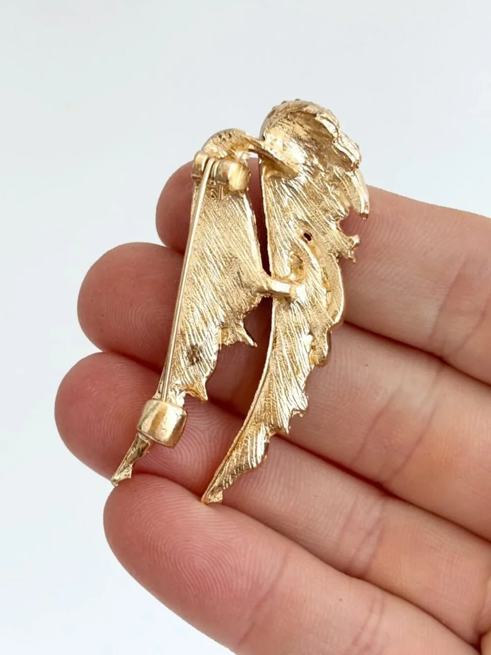 Double Angel Wing Gold Toned Rhinestone Textured Vintage Inspried Brooch Pin